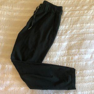 Lululemon On the Fly Pant (Woven) Green